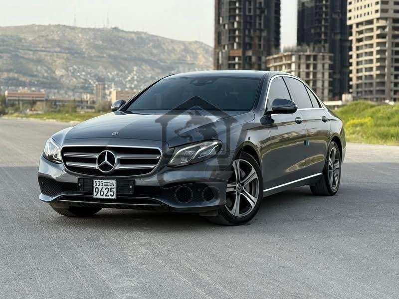 Mercedes - الصورة 1