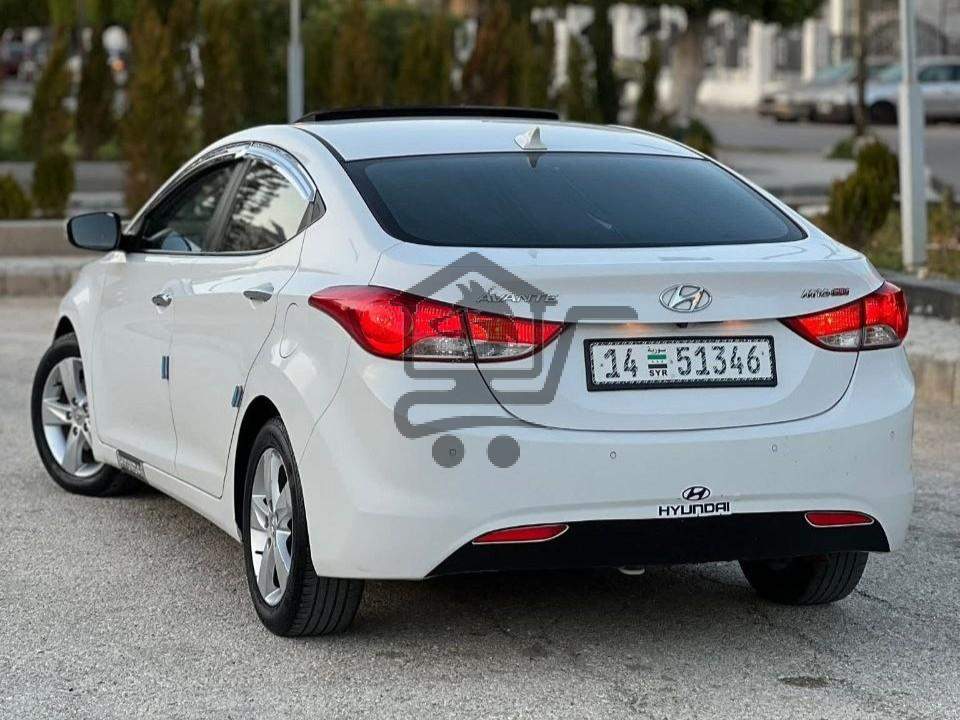 HUYNDAI ELANTRA 2011 - الصورة 2