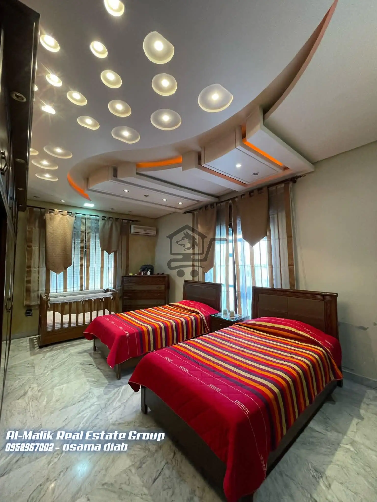 شقة سكنية للبيع مع الفرش - الصورة 8