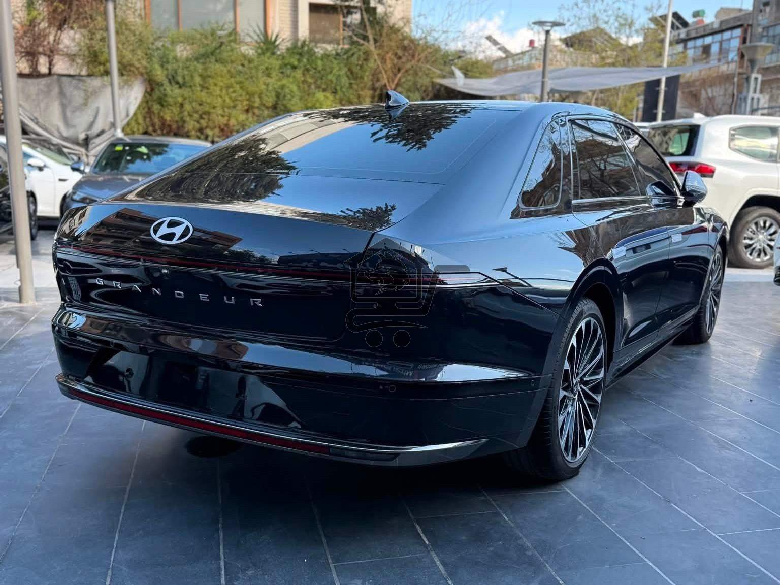 Hyundai Grandeur 2025 - الصورة 2
