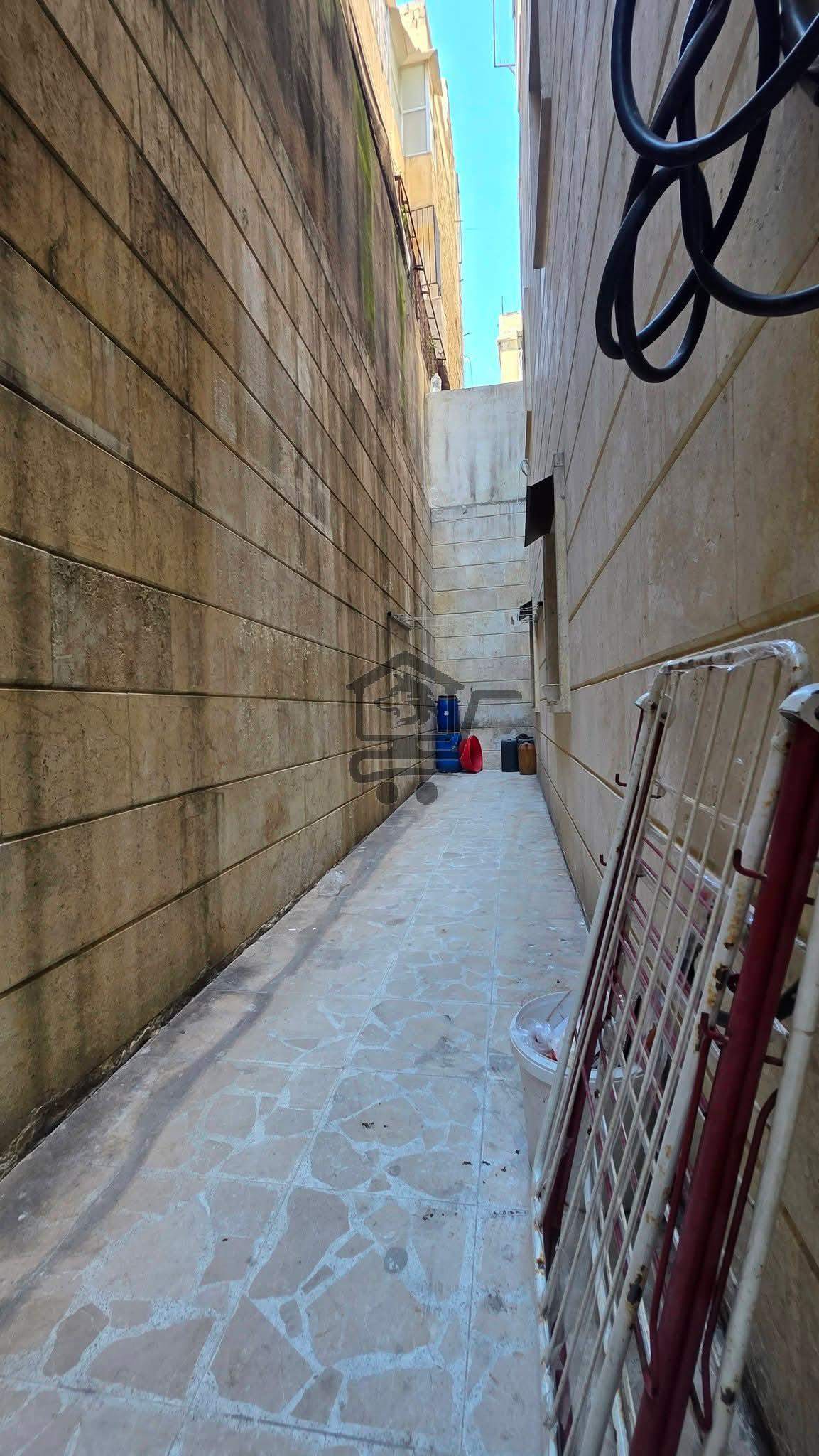 منزل في الاعظمية - الصورة 2