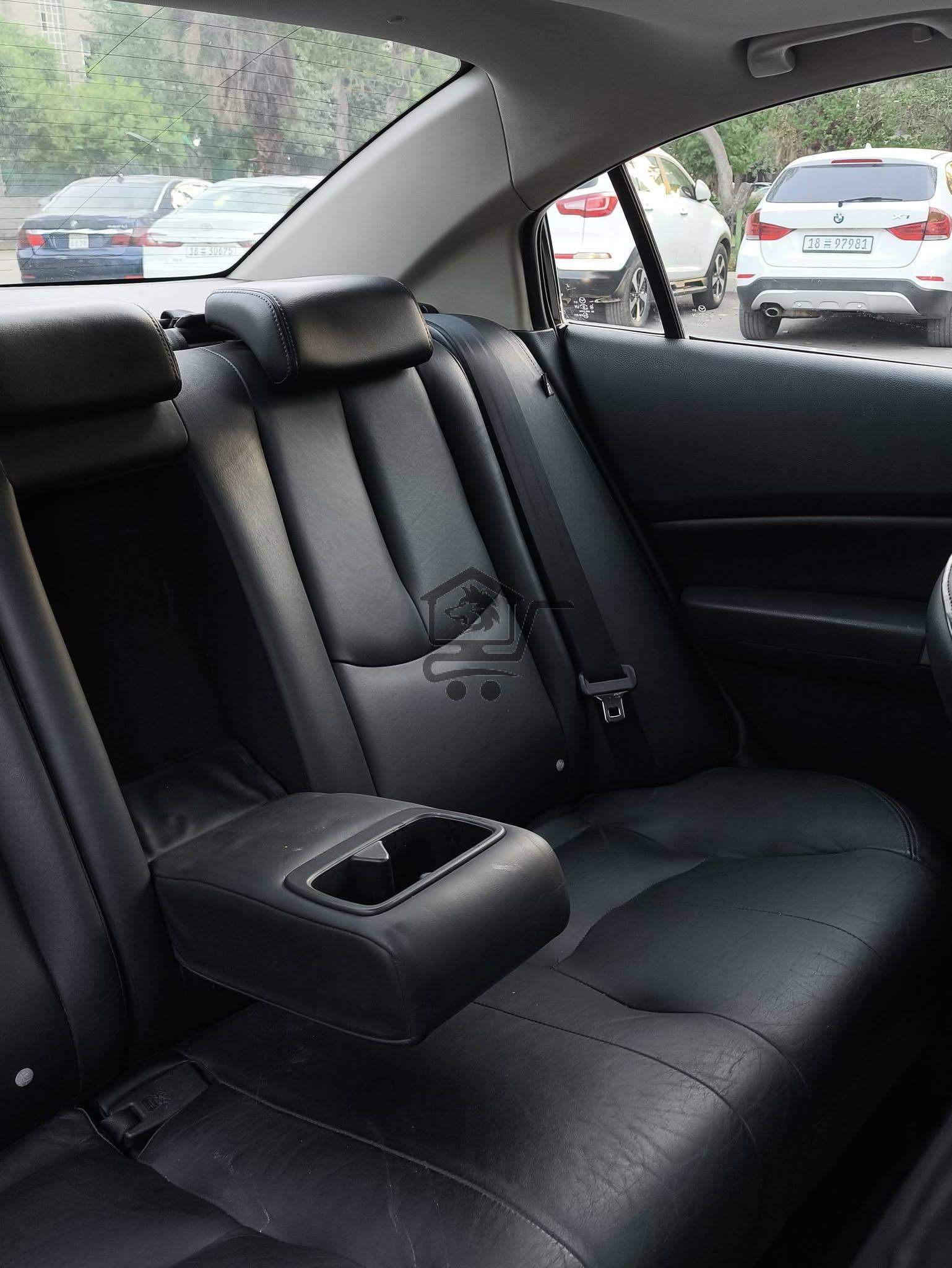 Mazda Zoom 6 - الصورة 10