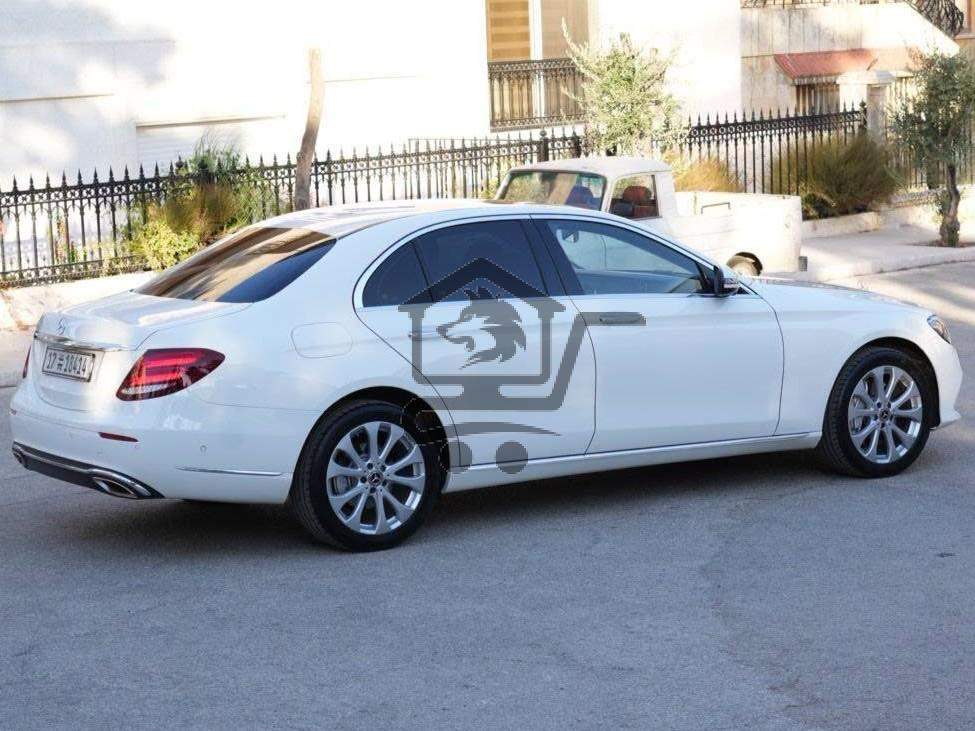 Mercedes E300 2019 - الصورة 4