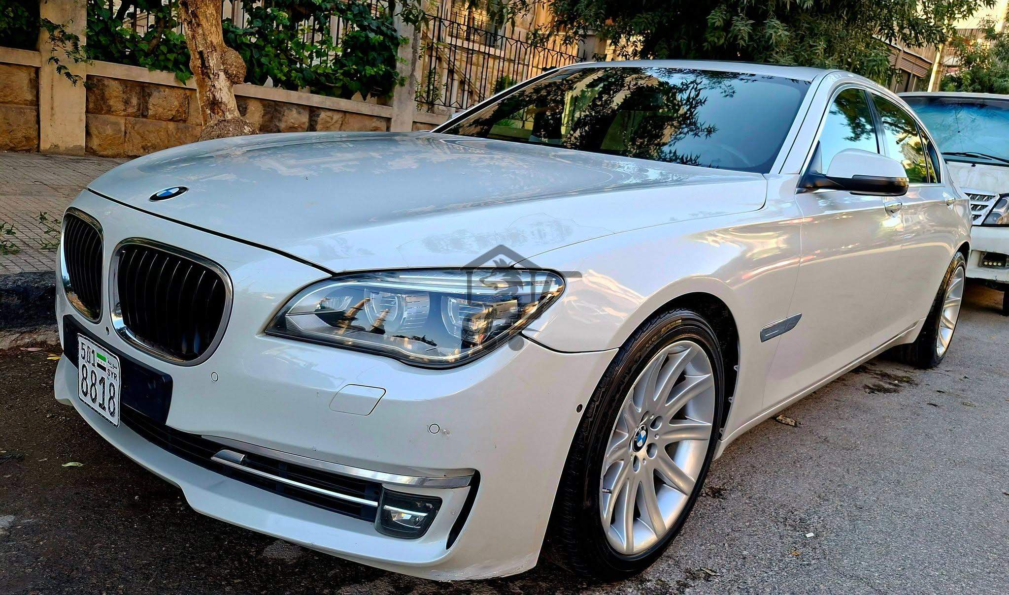 BMW 750Li 2013 - الصورة 1