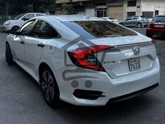 Honda Civic 2019 - الصورة 2