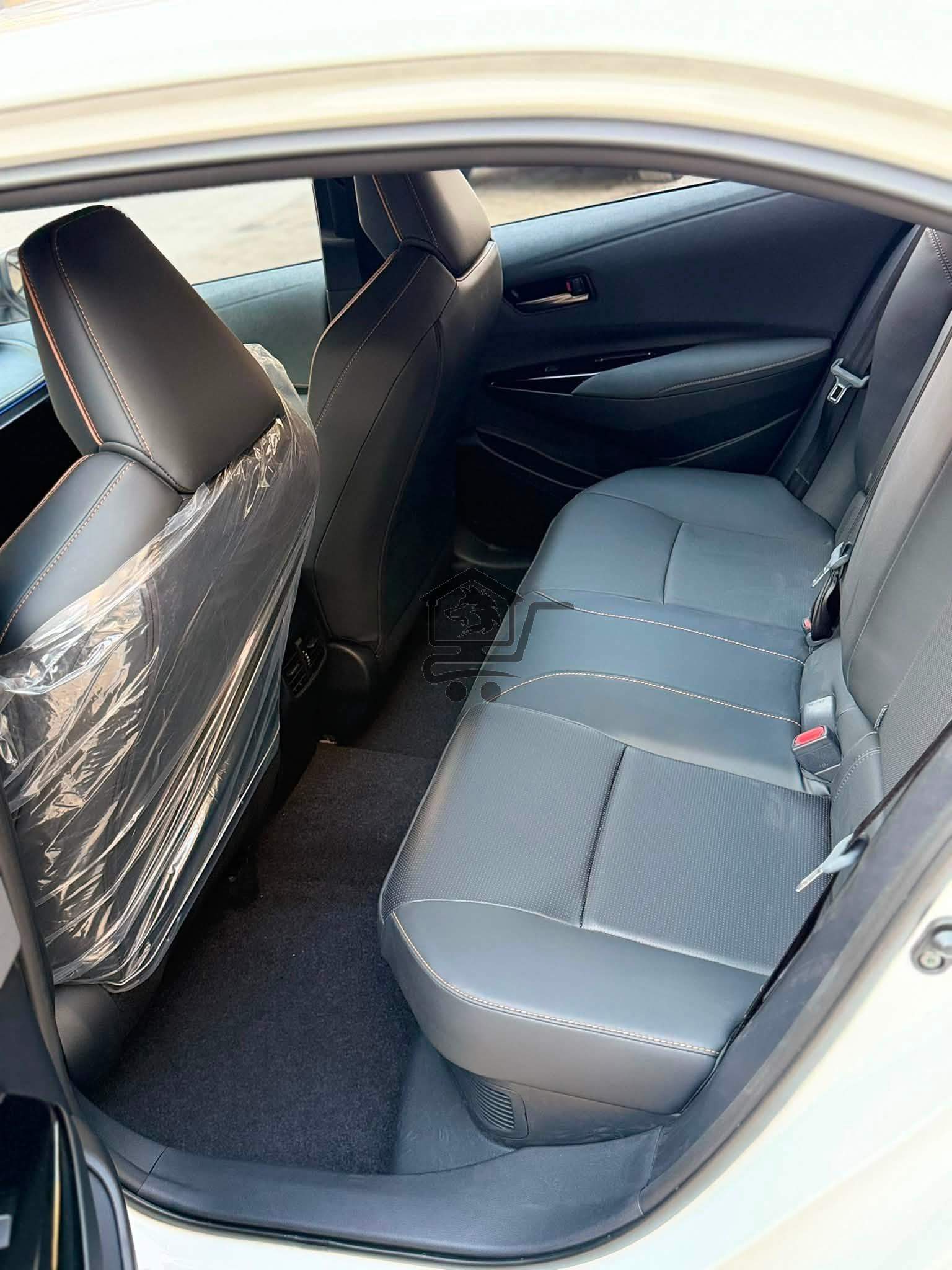 TOYOTA COROLLA HEV - الصورة 10
