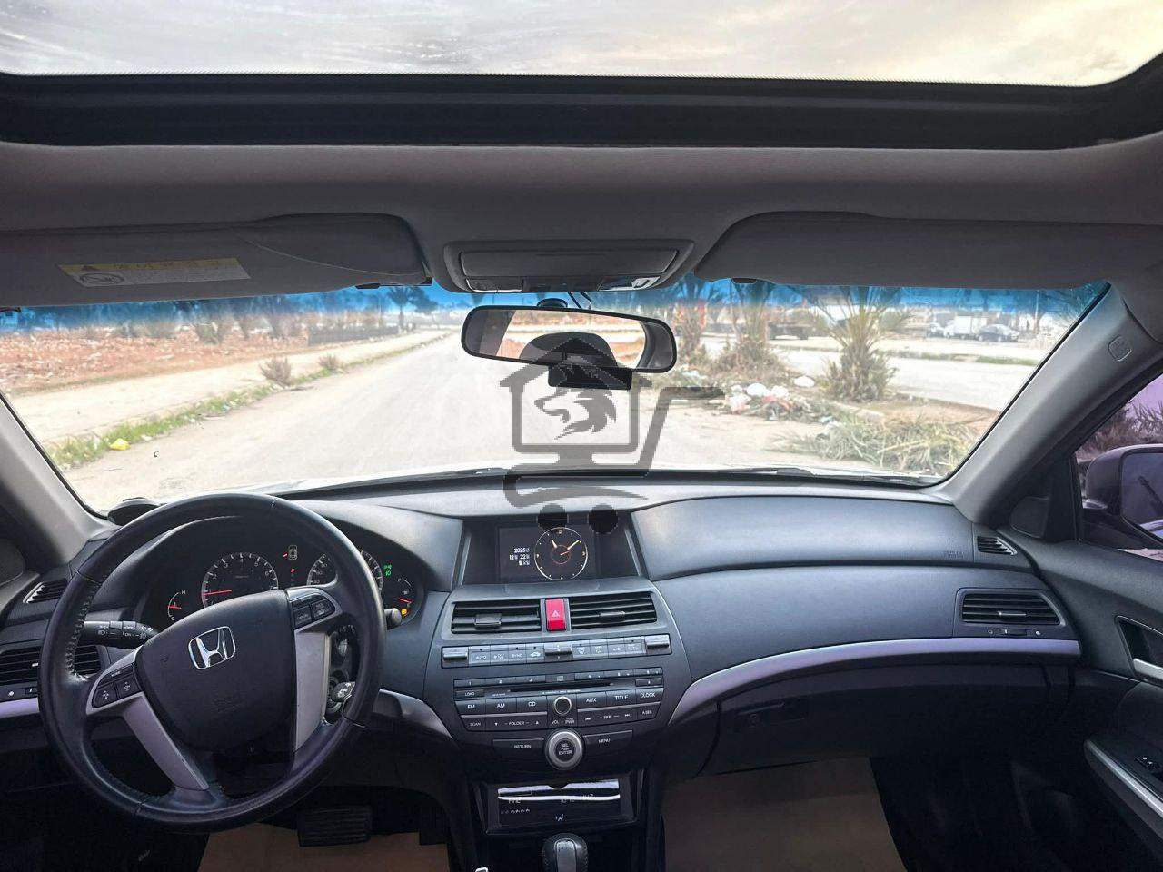 Honda Accord 2010 - الصورة 6