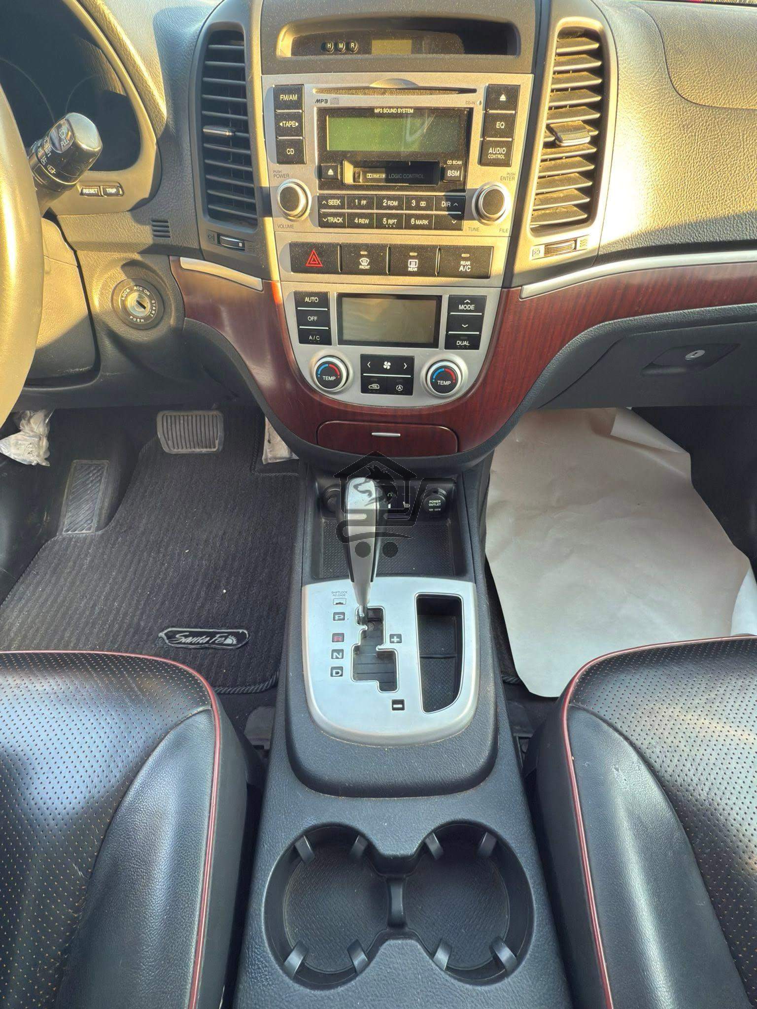 Hyundai Santafe CM - الصورة 9