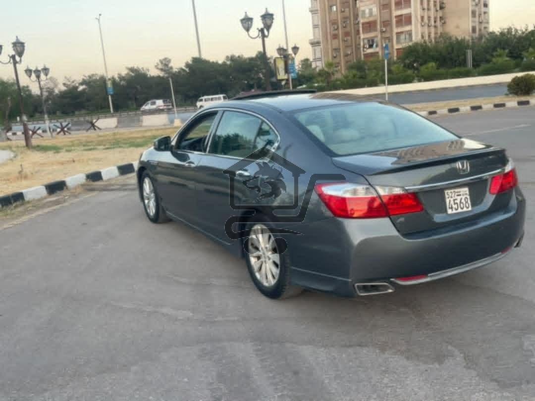 Honda Accord - الصورة 5