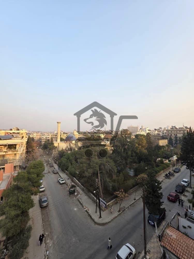 منزل فاخر - الصورة 9