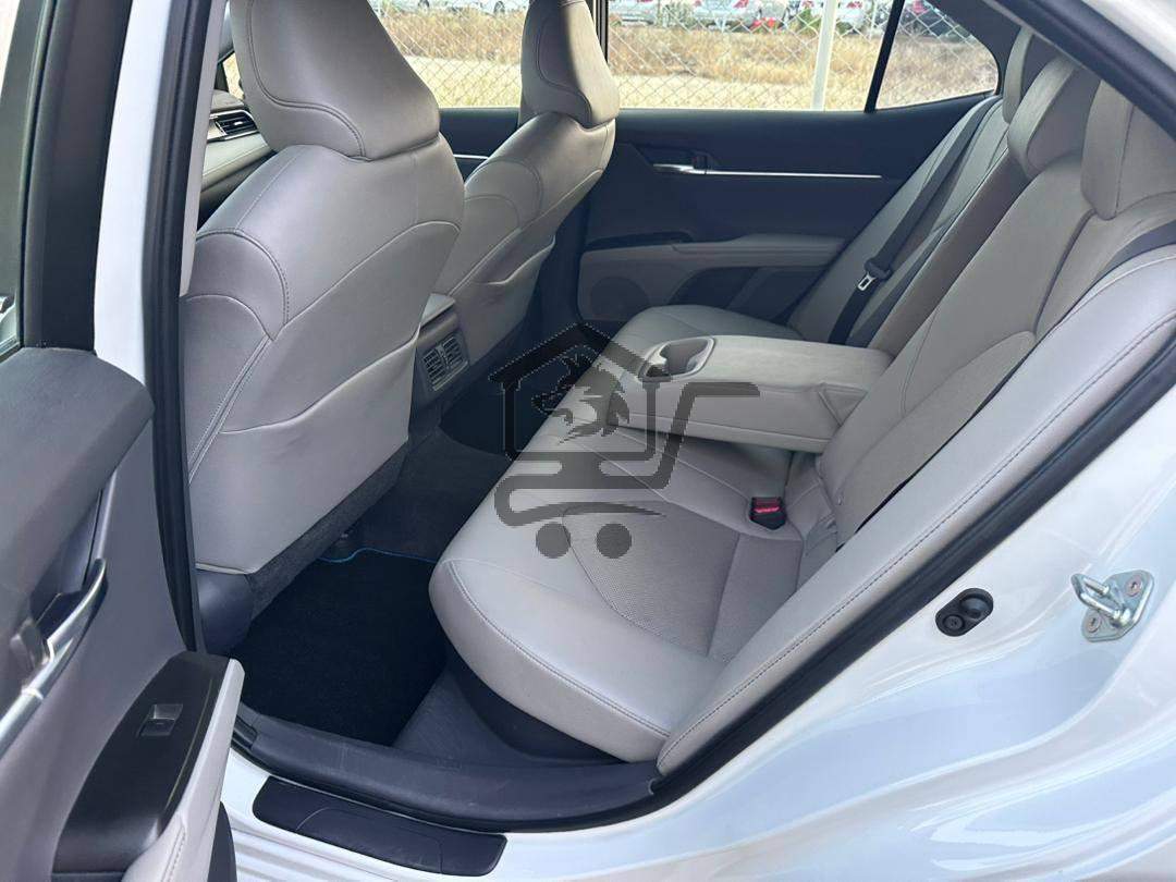 Toyota Camry 2024 - الصورة 7