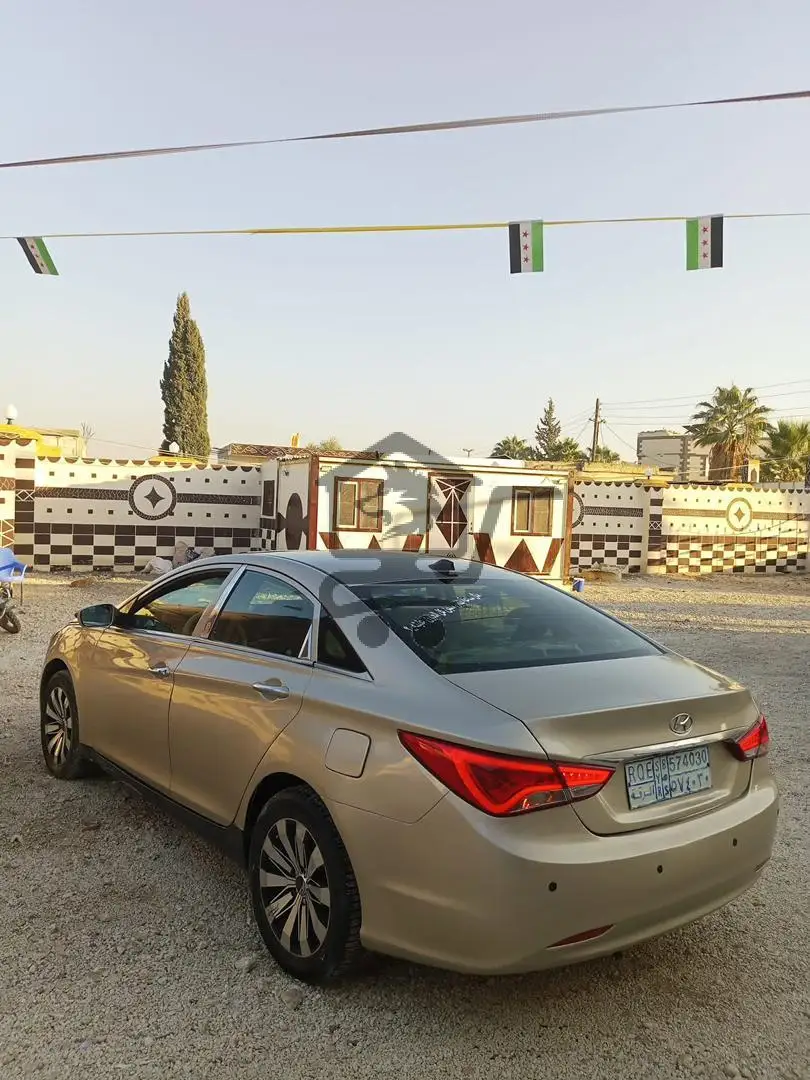 Hyundai Sonata _هيونداي سوناتا - الصورة 6