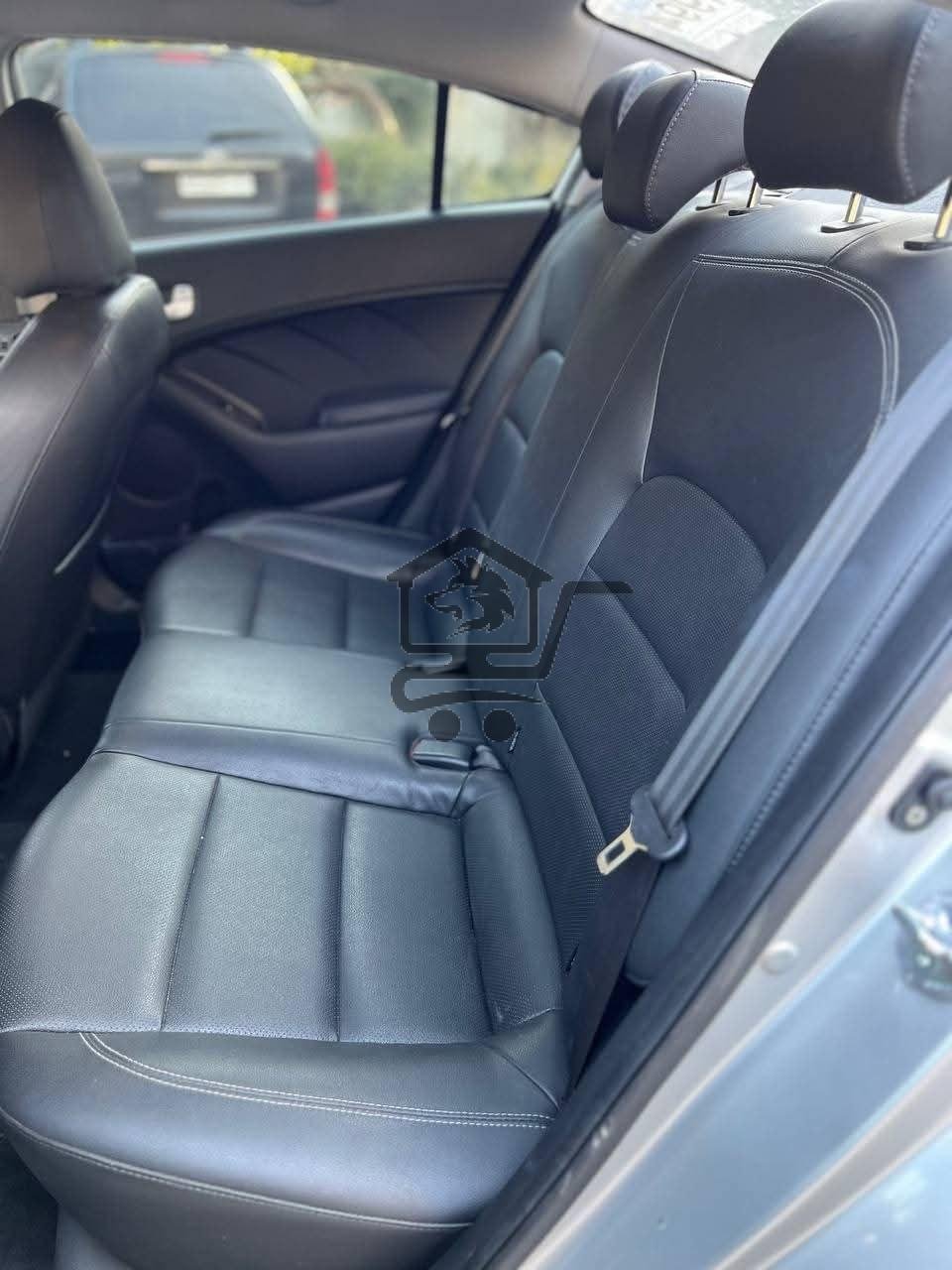 KIA K3 2013 - الصورة 10