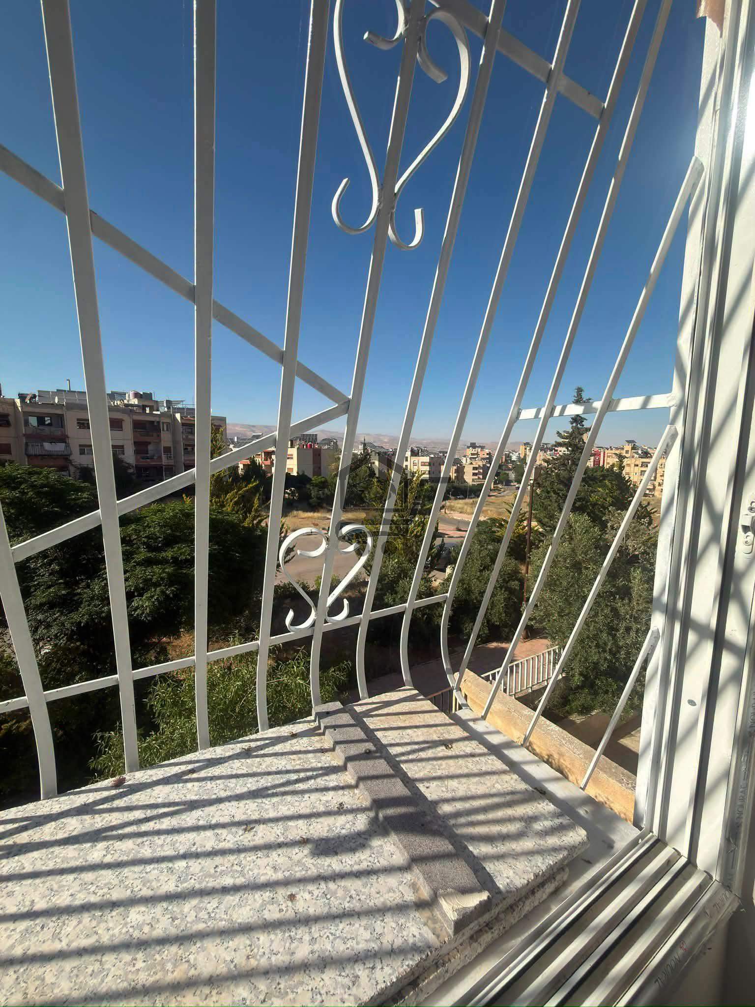 منزل فاخر - الصورة 2