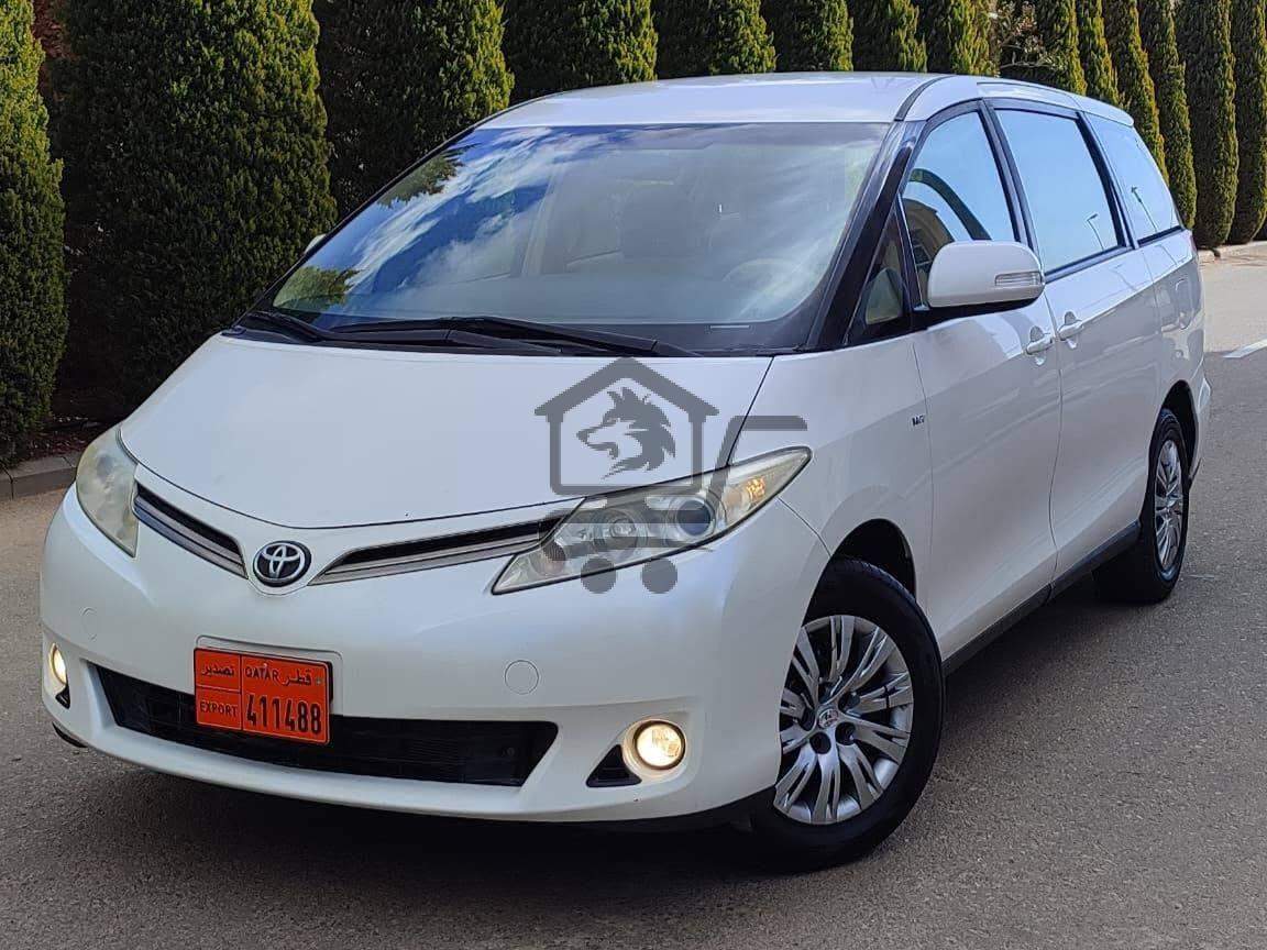 Toyota Previa 2014 - الصورة 3