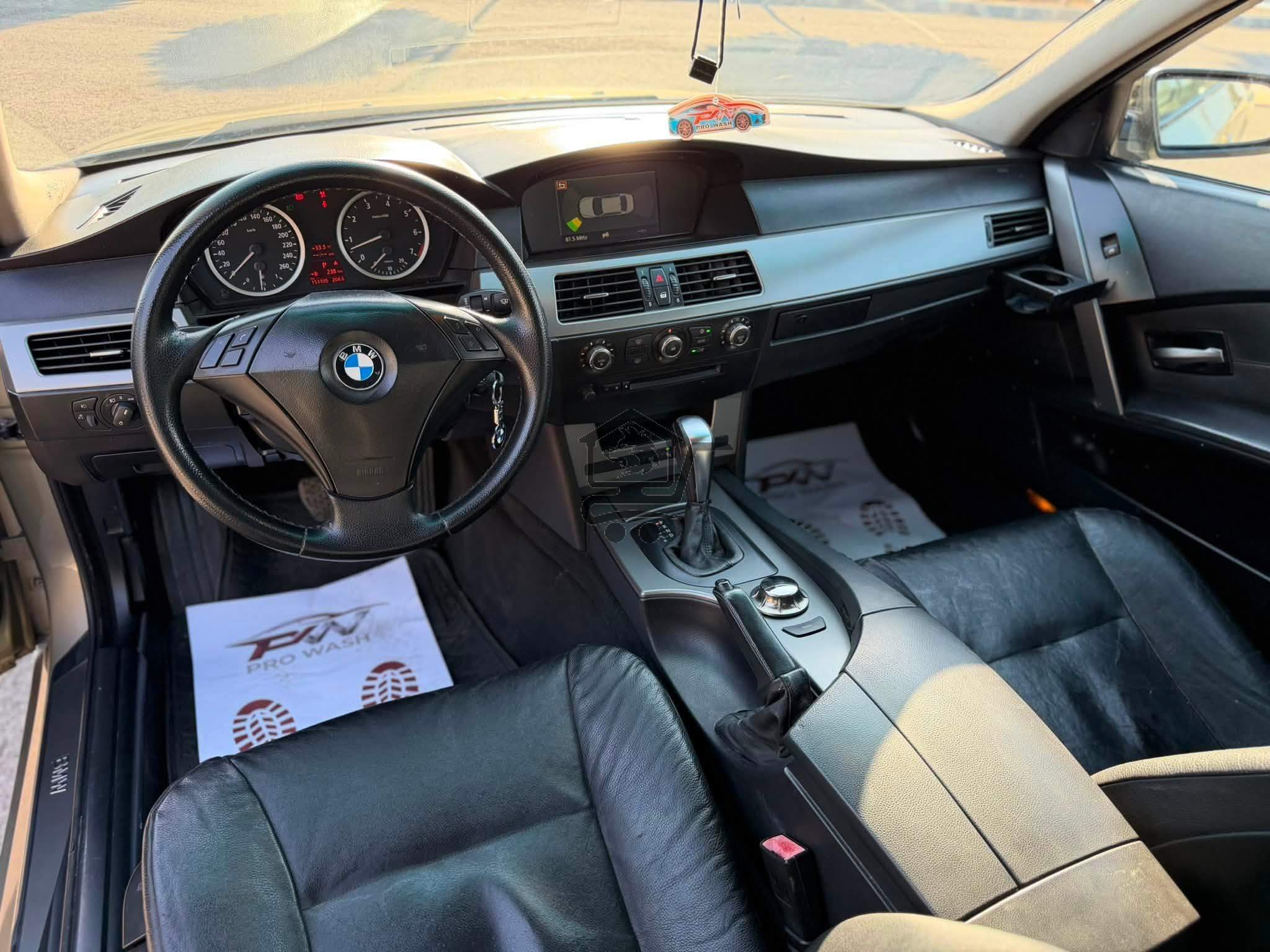 BMW E60 525i - الصورة 6
