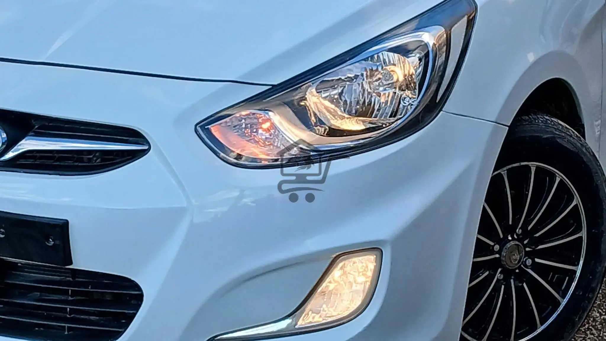 اكسنت موديل 2012 - الصورة 7