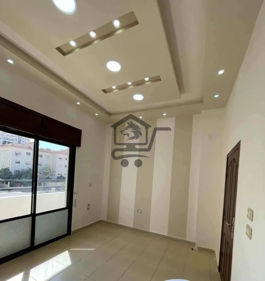 منزل هادئ وقريب من الاسواق والمدارس - الصورة 2