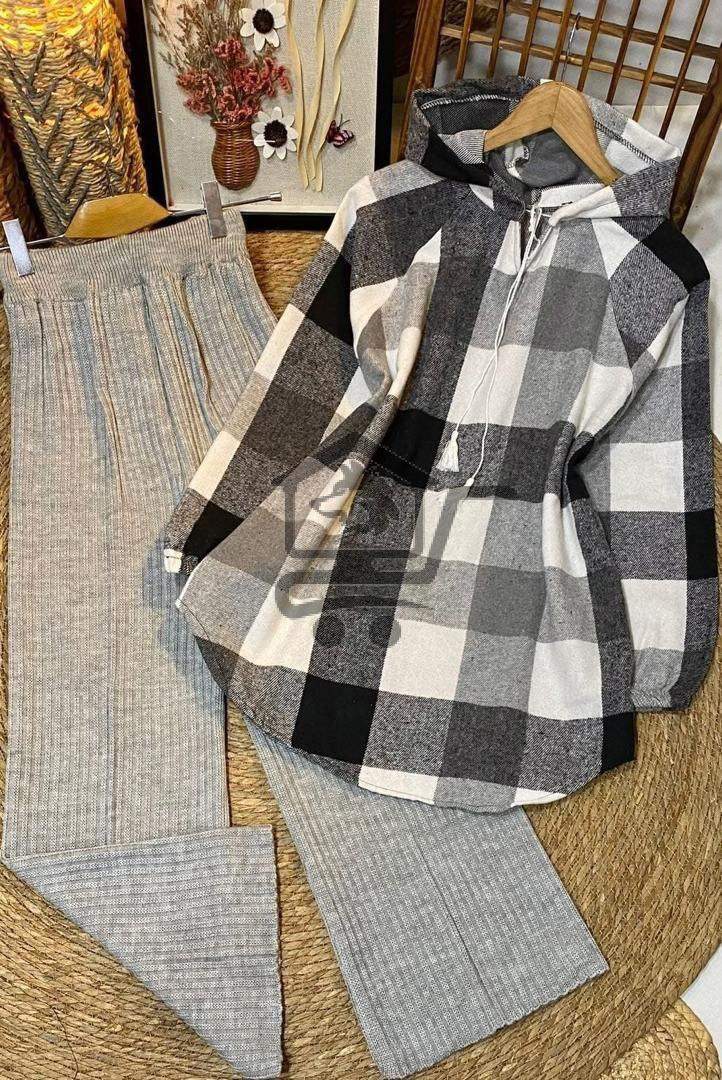 طقم نسائي قطعتين - الصورة 3