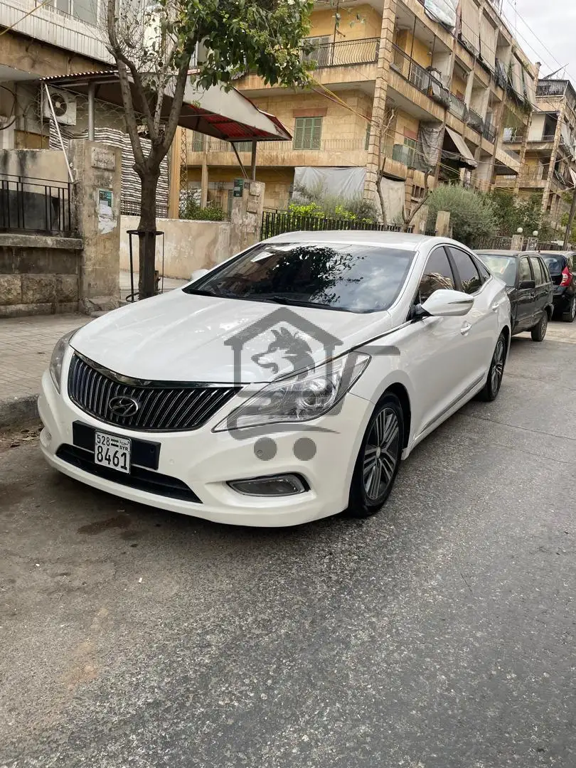 هيونداي ازيرا