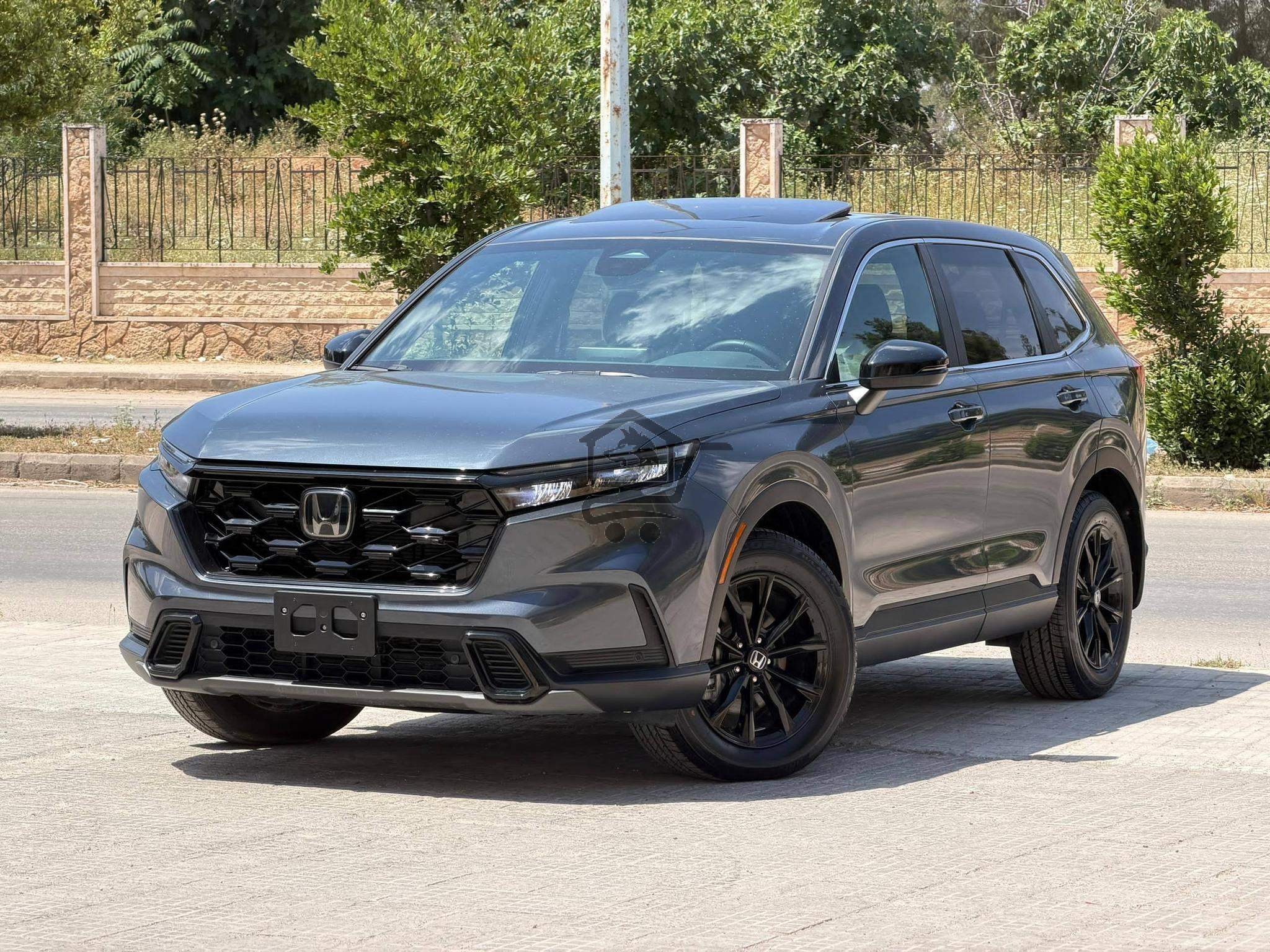 Honda CR-V Hybrid - الصورة 1