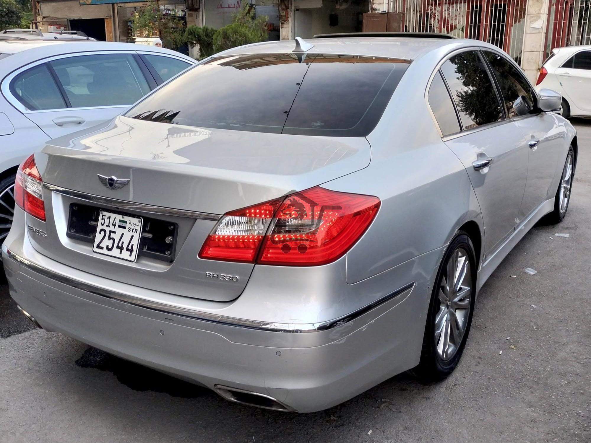 2013 Genesis BH330 - الصورة 4