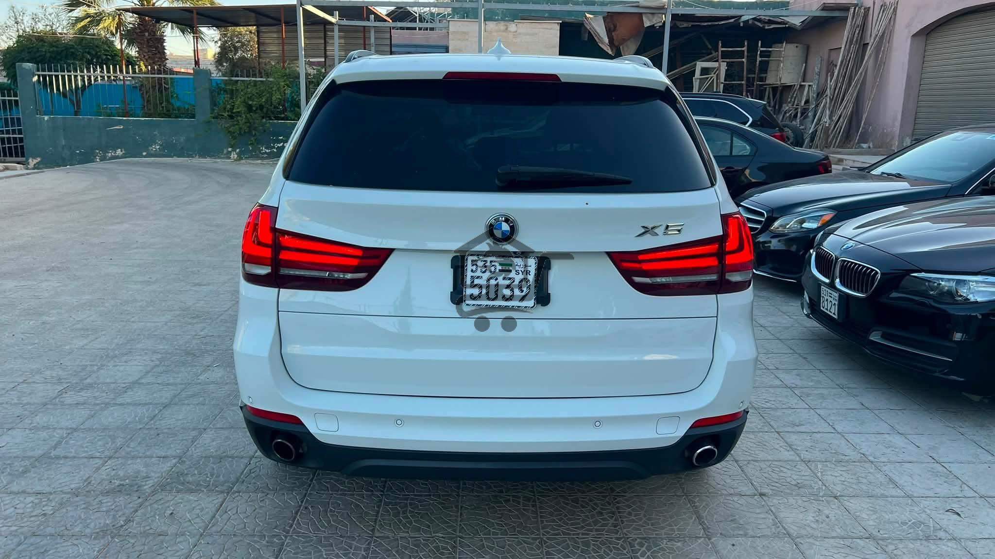 BMW X5 - الصورة 7