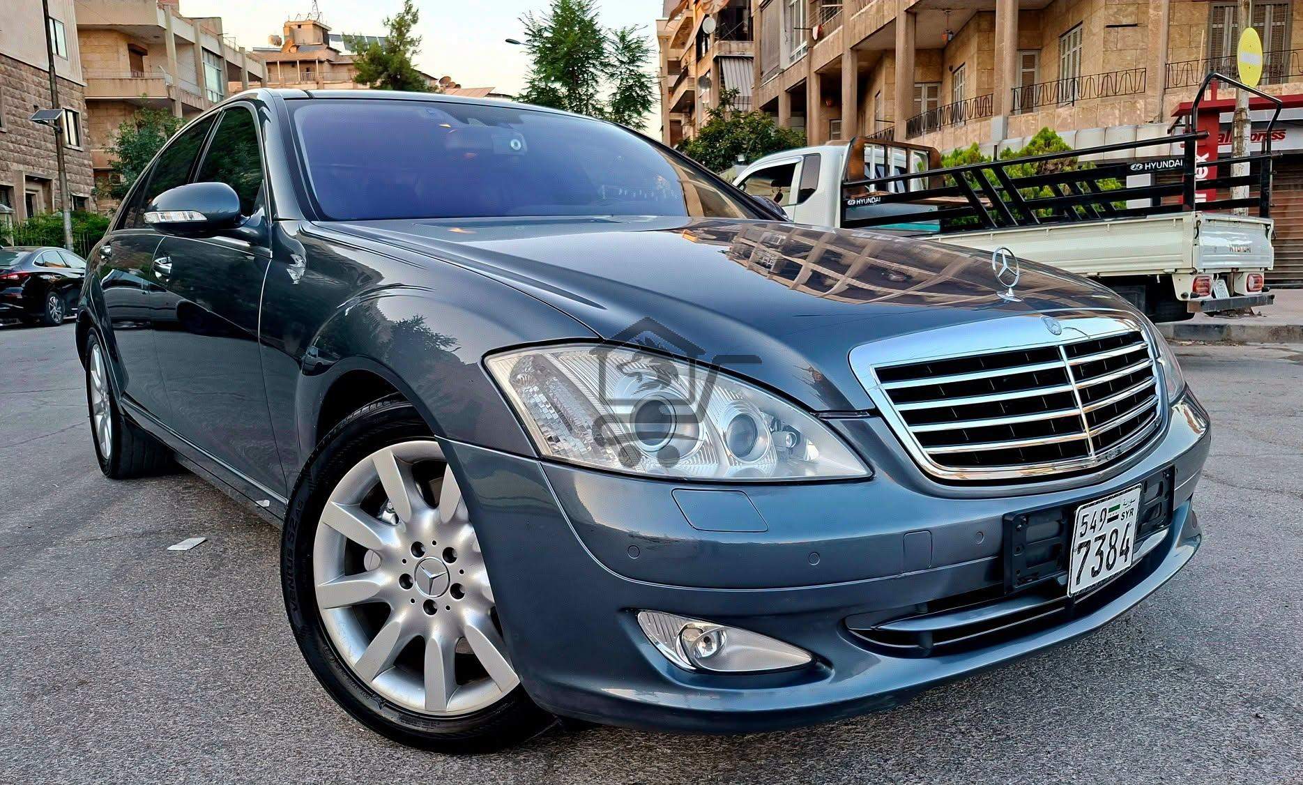 Mercedes-Benz S500 - الصورة 1