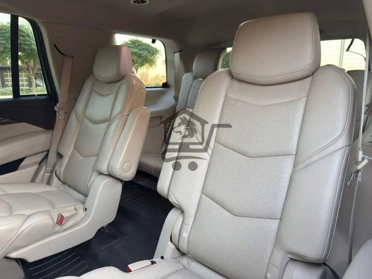 Cadillac Escalade Platinum - الصورة 7