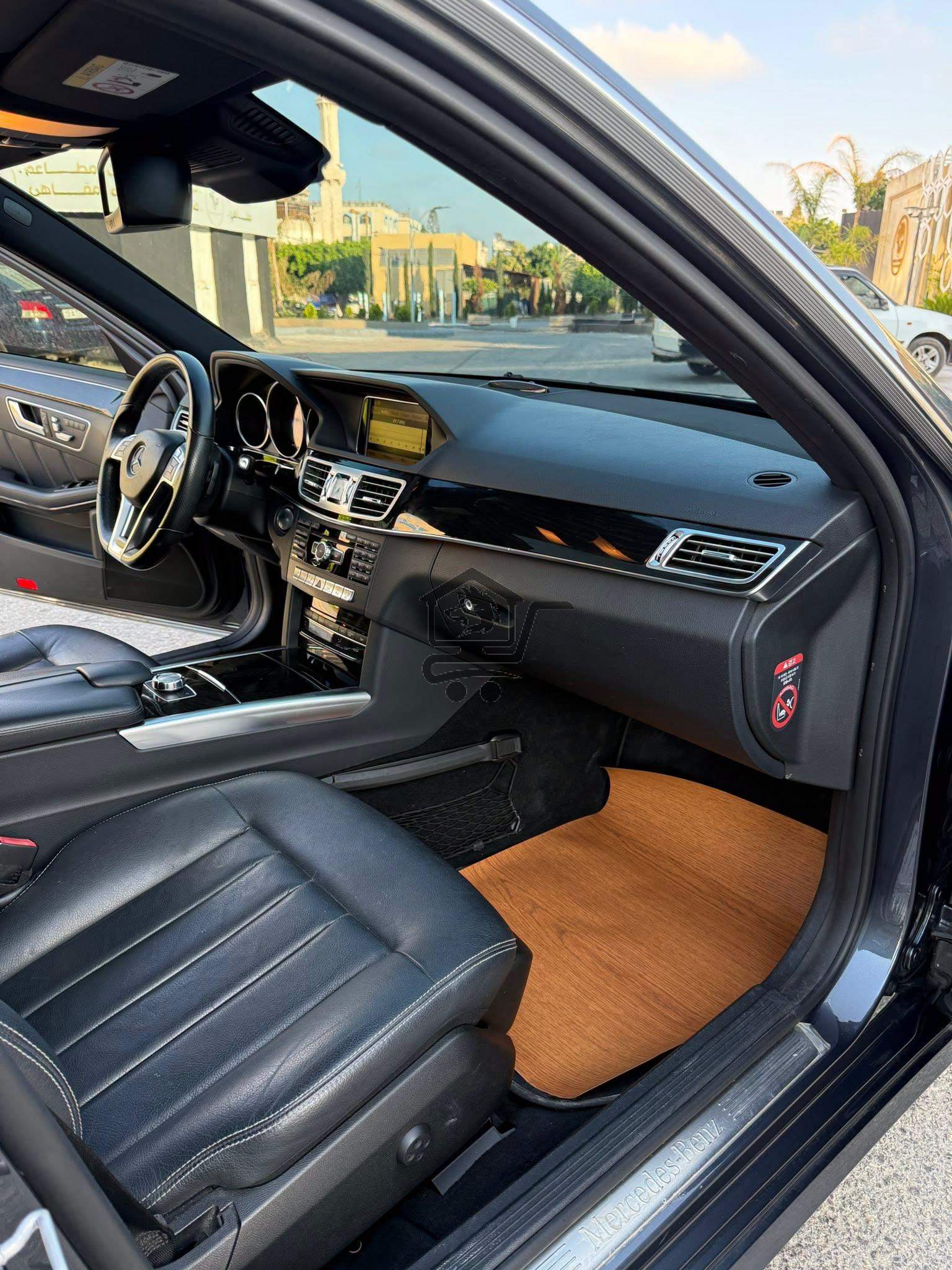 Mercedes-Benz E300 2014 - الصورة 8