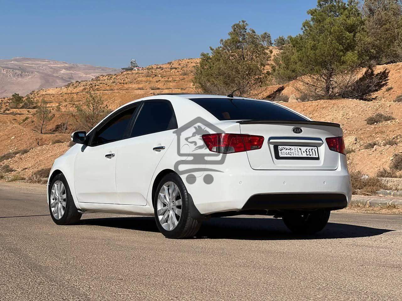 Kia Forte 2010 - الصورة 2