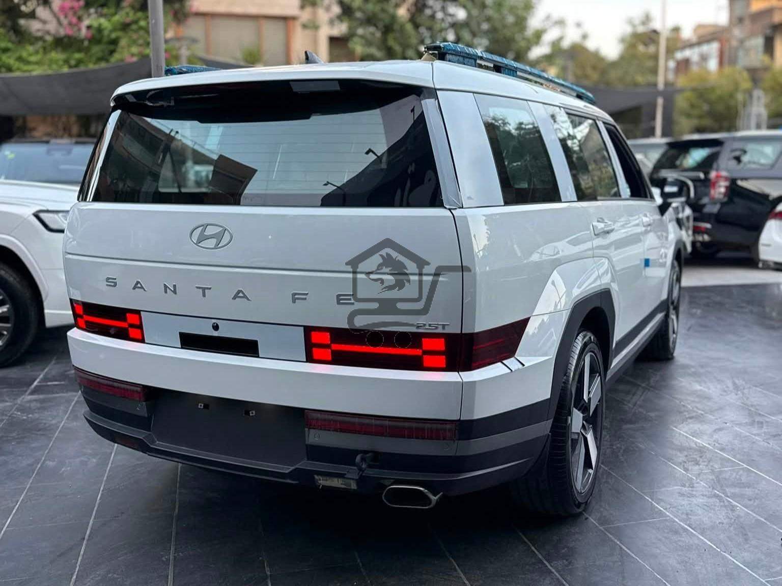 Hyundai Santafe 2025 - الصورة 2