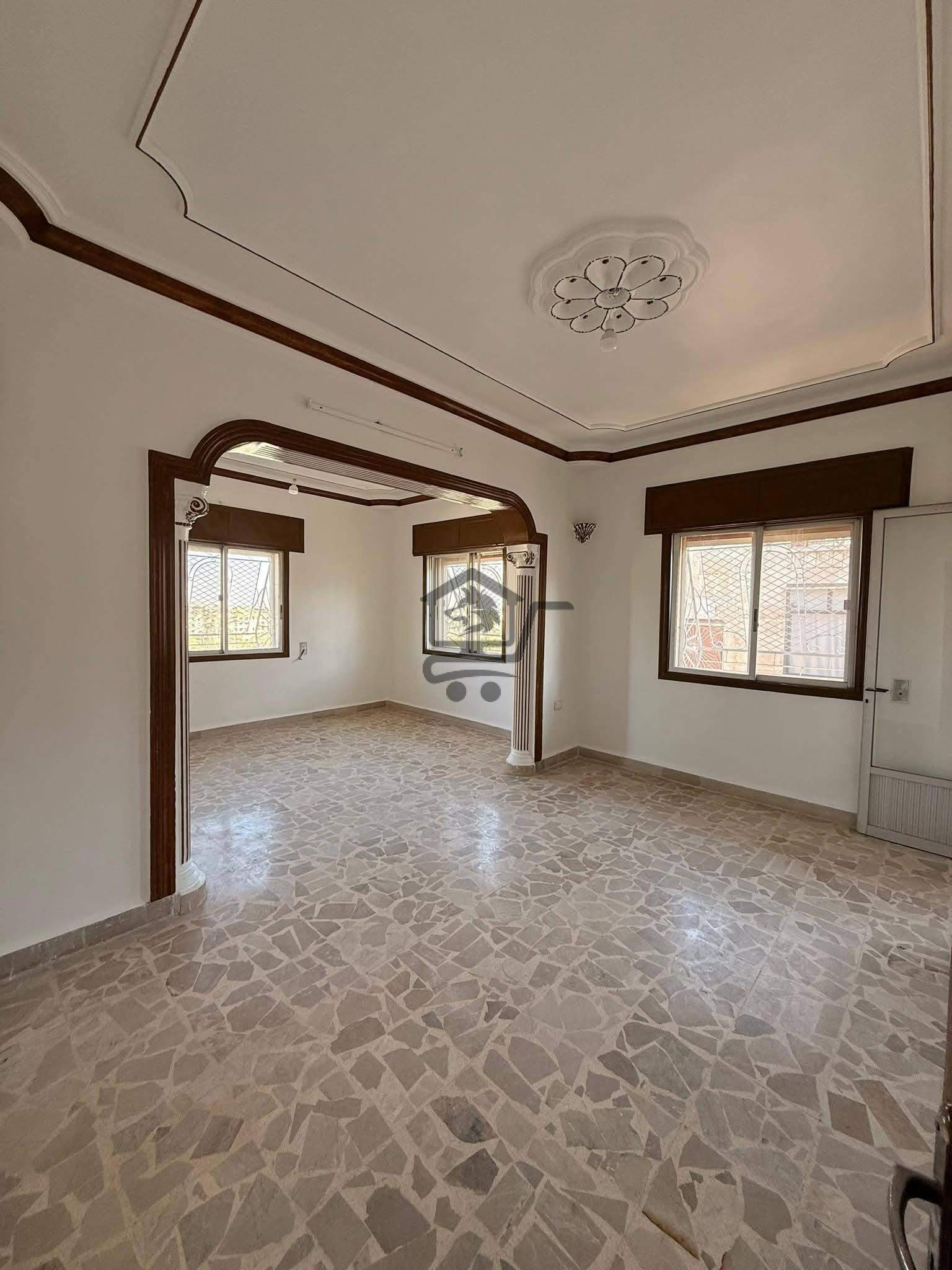 منزل فاخر - الصورة 3