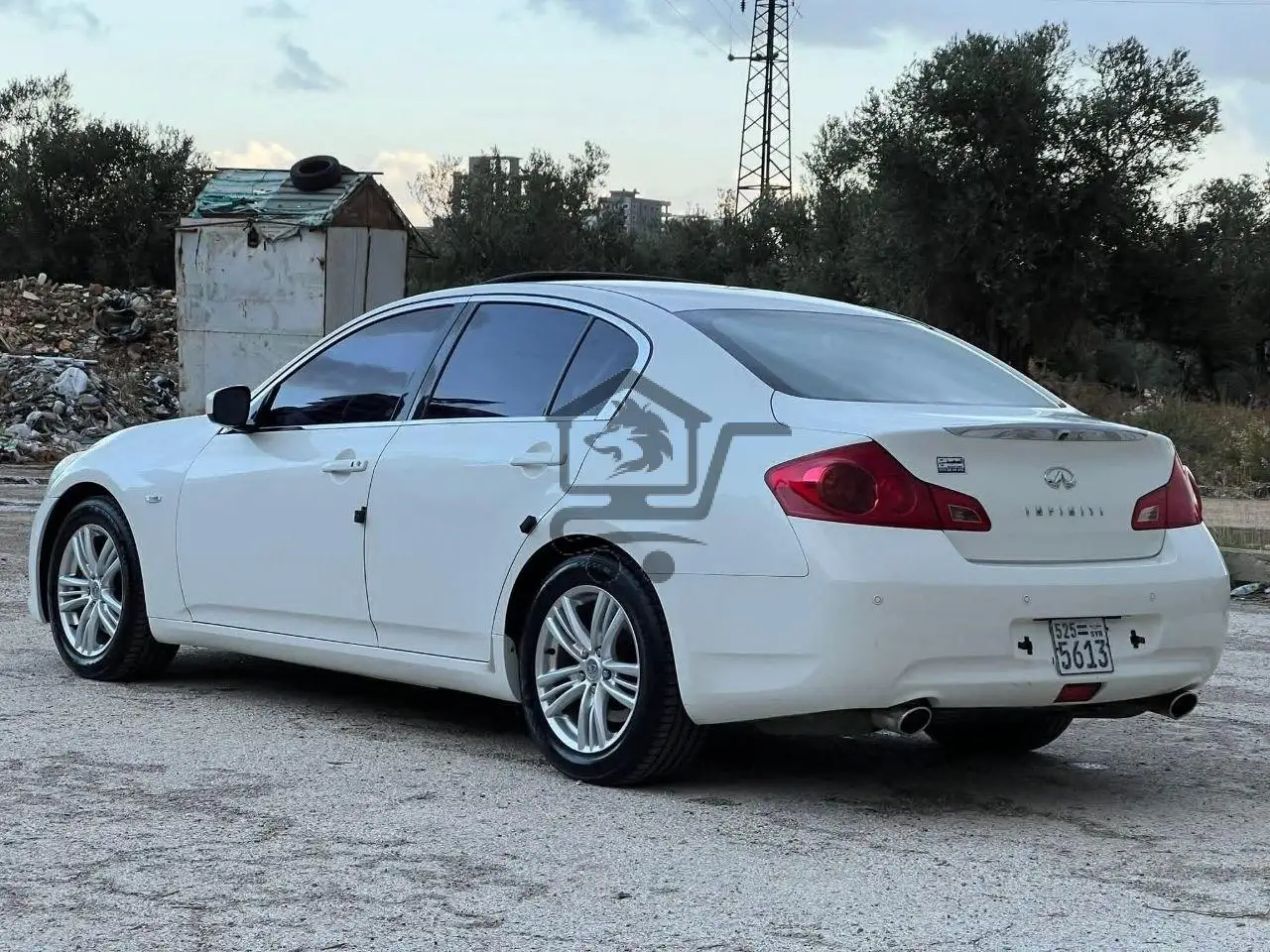 2013 INFINITI G25 - الصورة 3