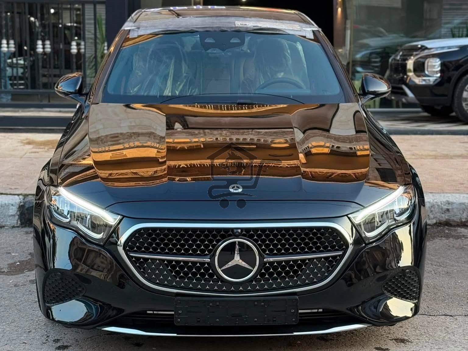Mercedes E200 2026 - الصورة 5