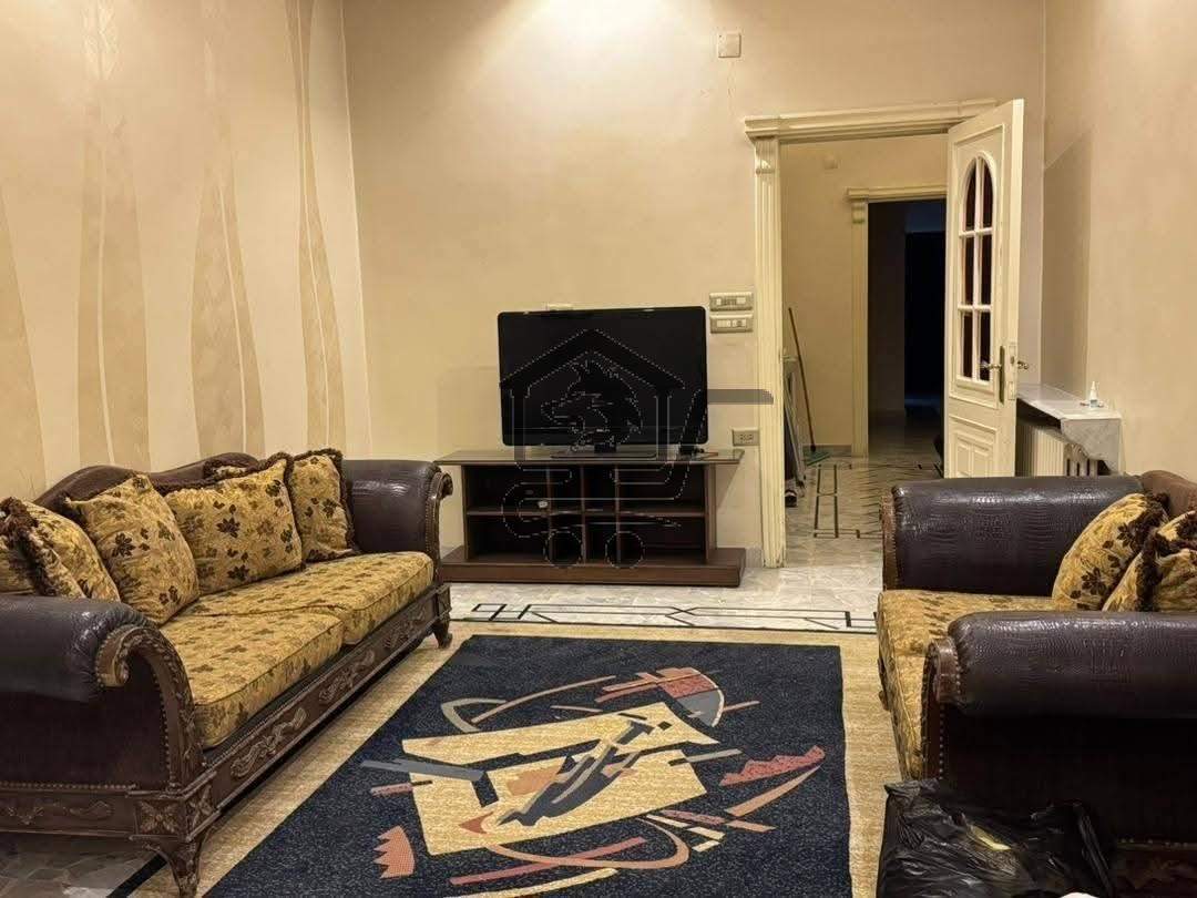 منزل في شارع النيل - الصورة 7
