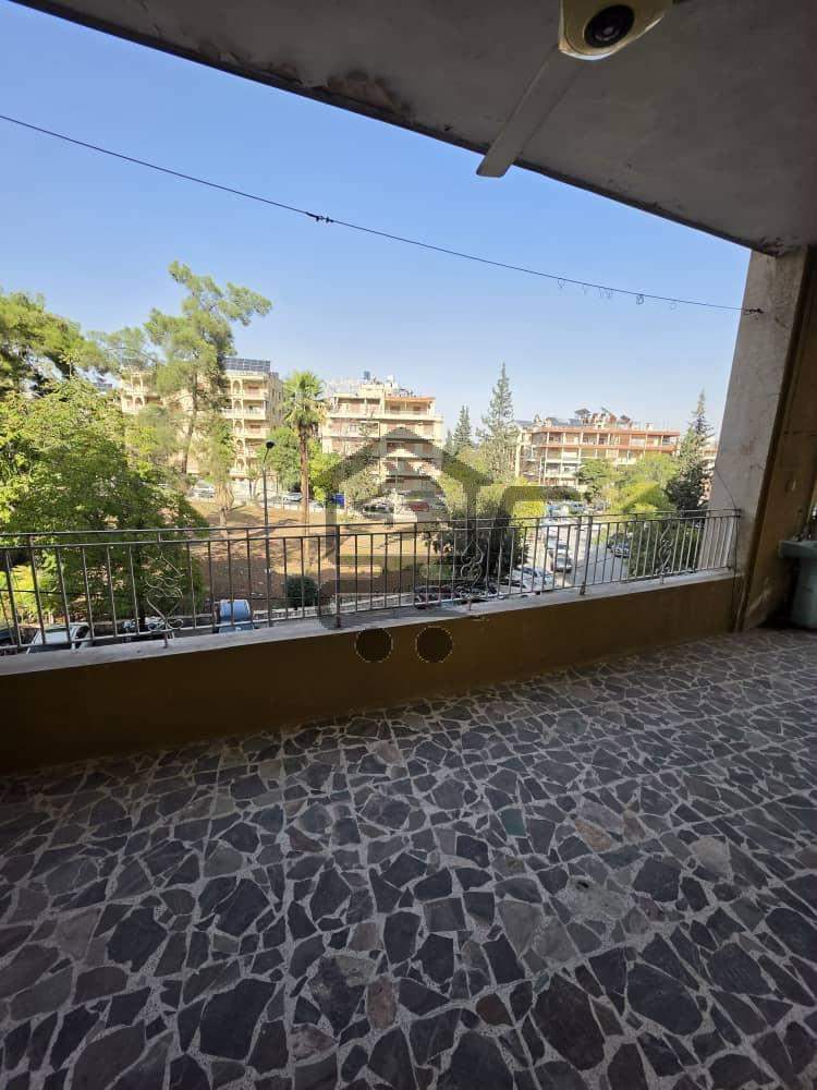 منزل فاخر - الصورة 7