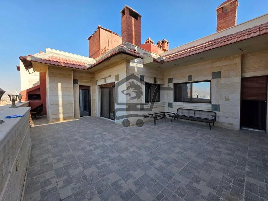 منزل فخم بموقع حيوي وراقي - الصورة 5