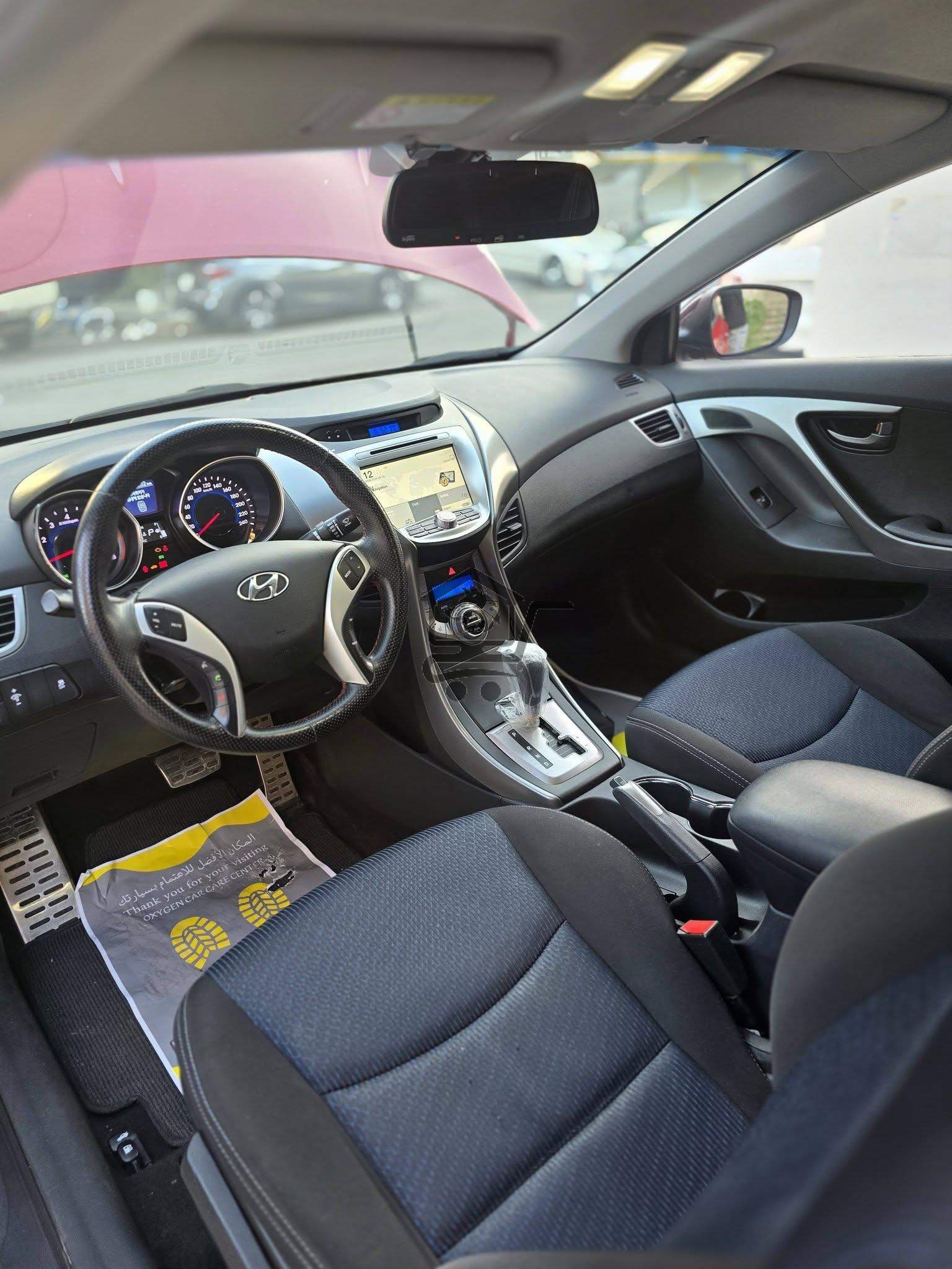 Hyundai Avante Copue 2014 - الصورة 8