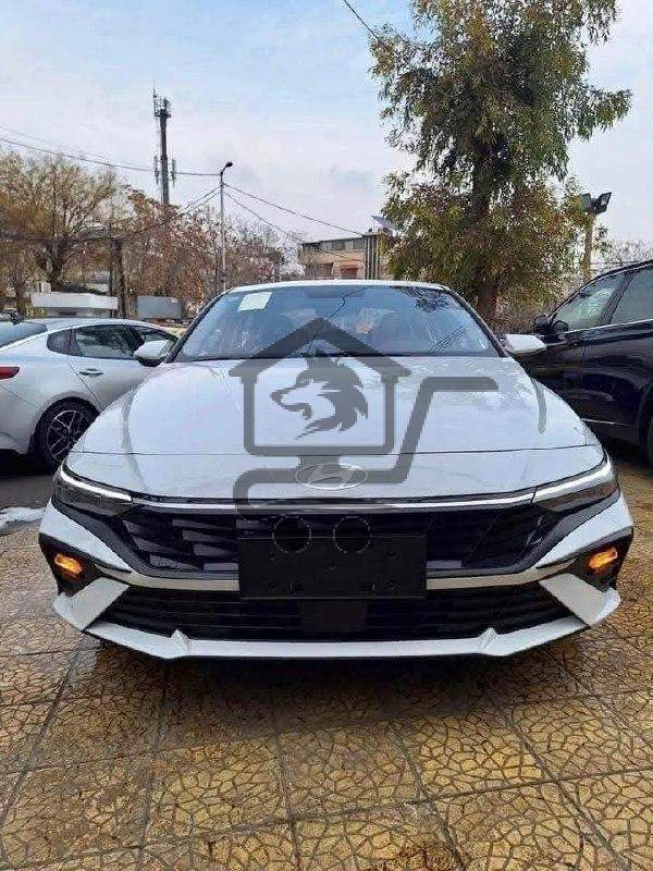 Hyundai Elantra 2025 - الصورة 3