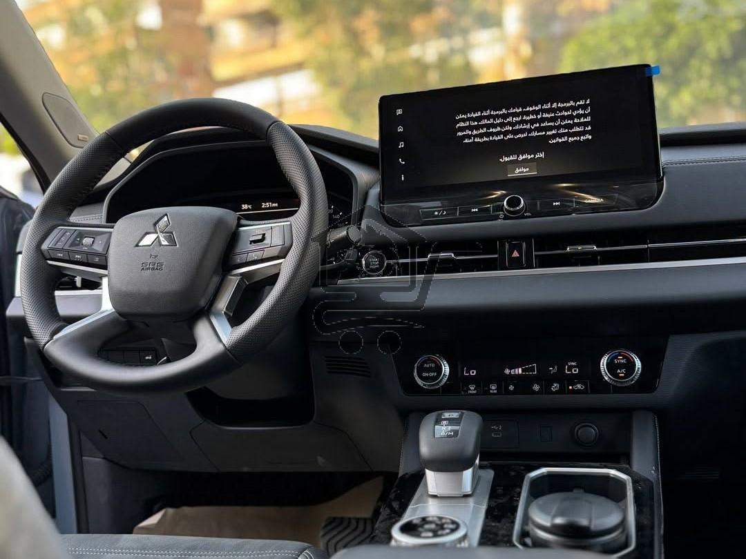 Mitsubishi Outlander 2026 - الصورة 6