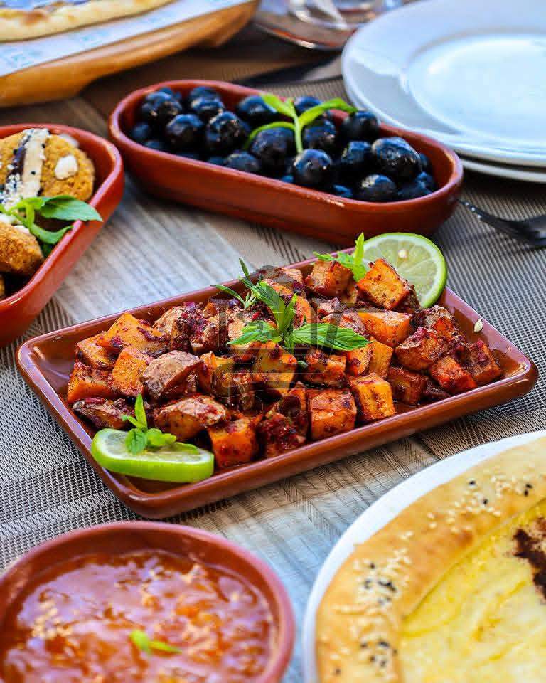 Verdi cafe and restaurant - الصورة 3