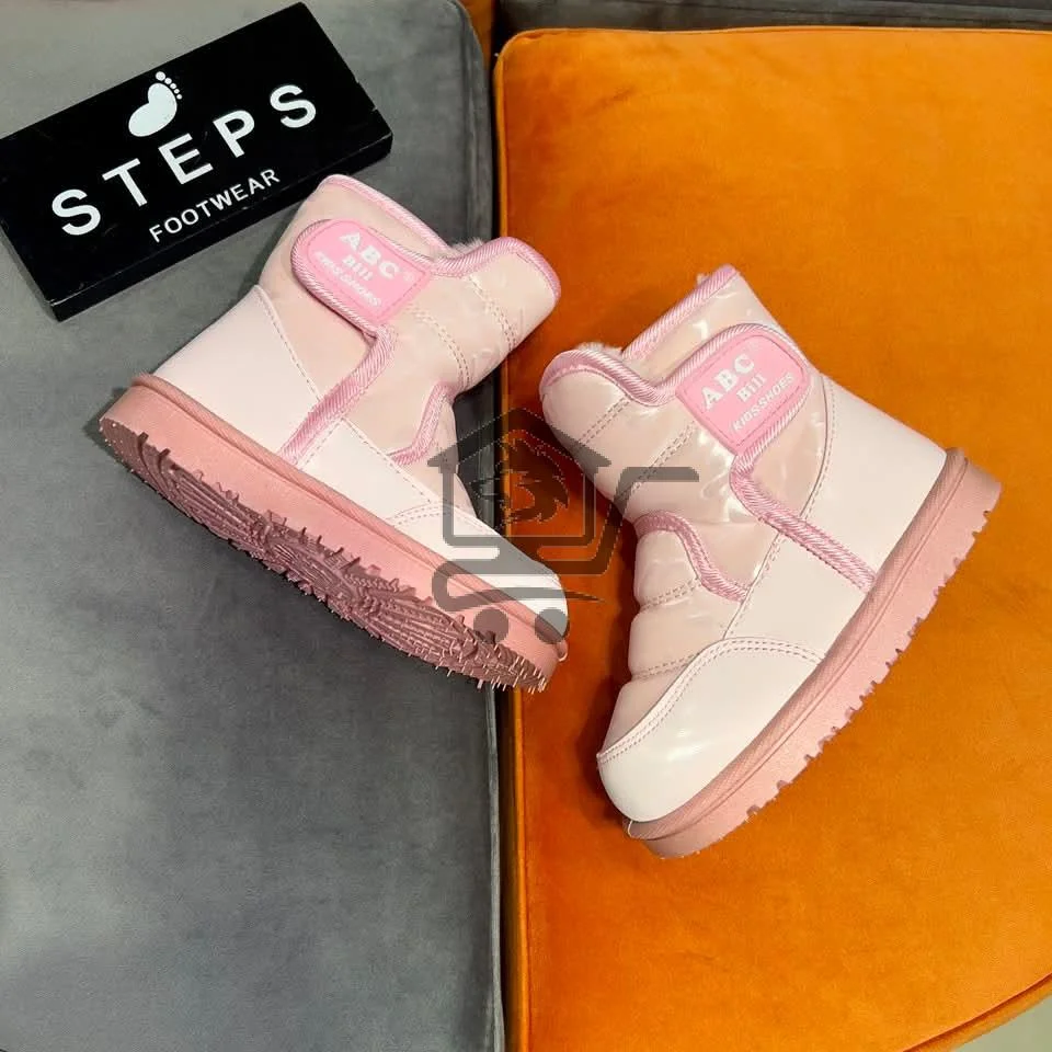 أحذية بنوتات - الصورة 1