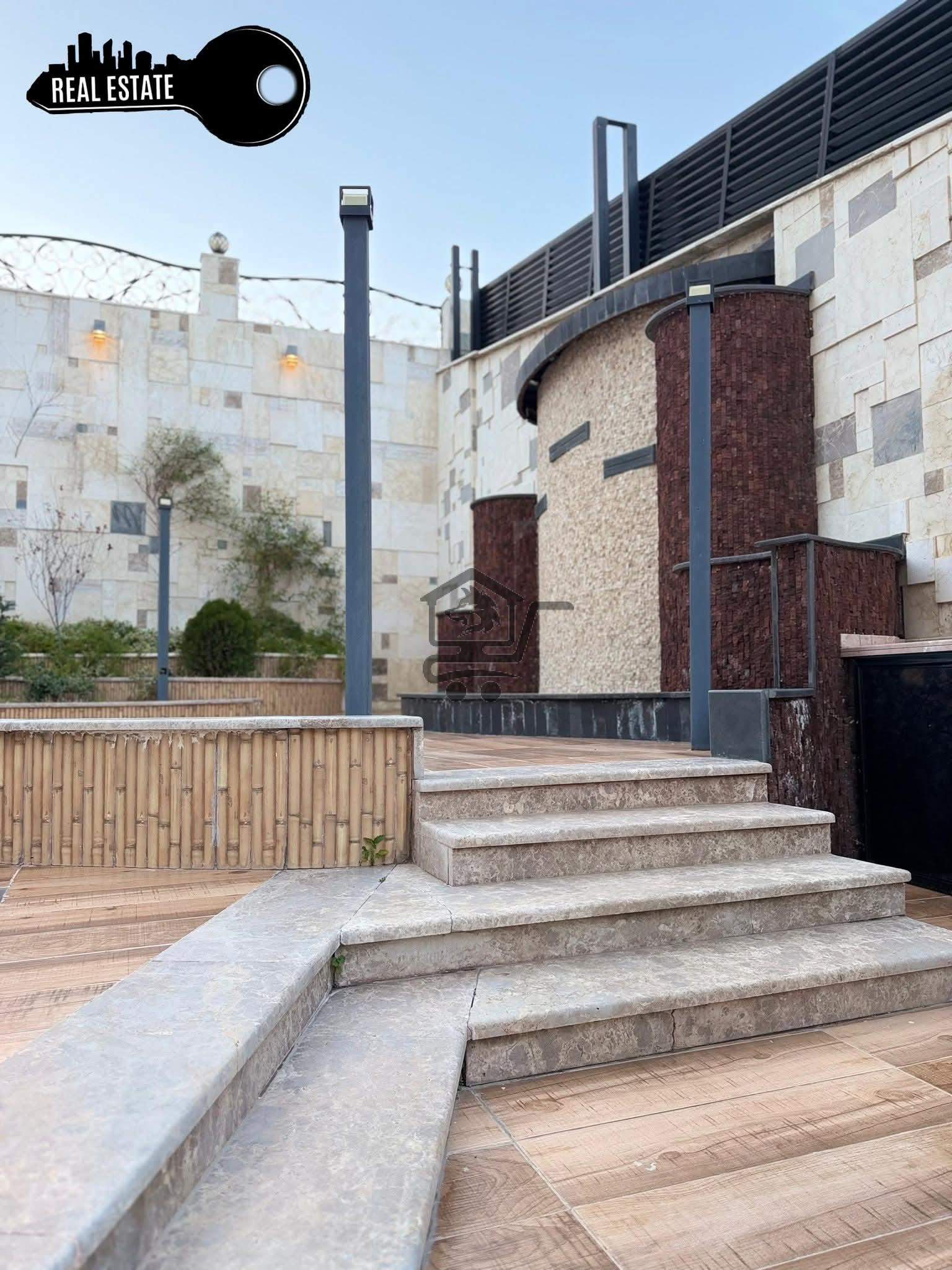 شقة أرضية بنظام فيلا - الصورة 3