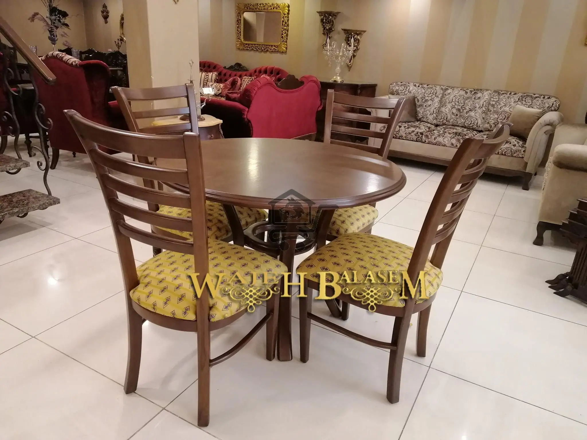 مفروشات وجيه بلاسم وأولاده - الصورة 6