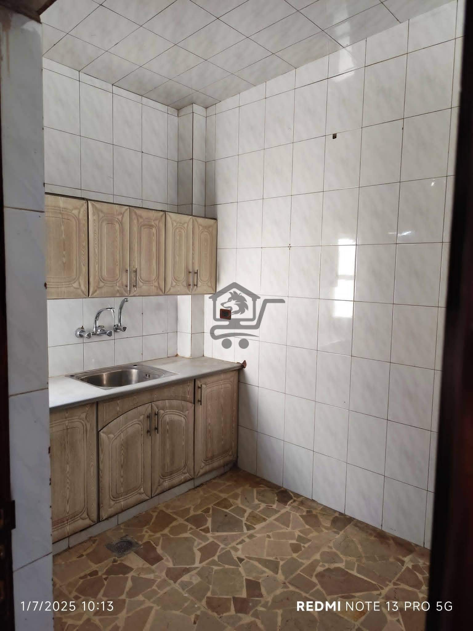 شقة بموقع مميز - الصورة 4