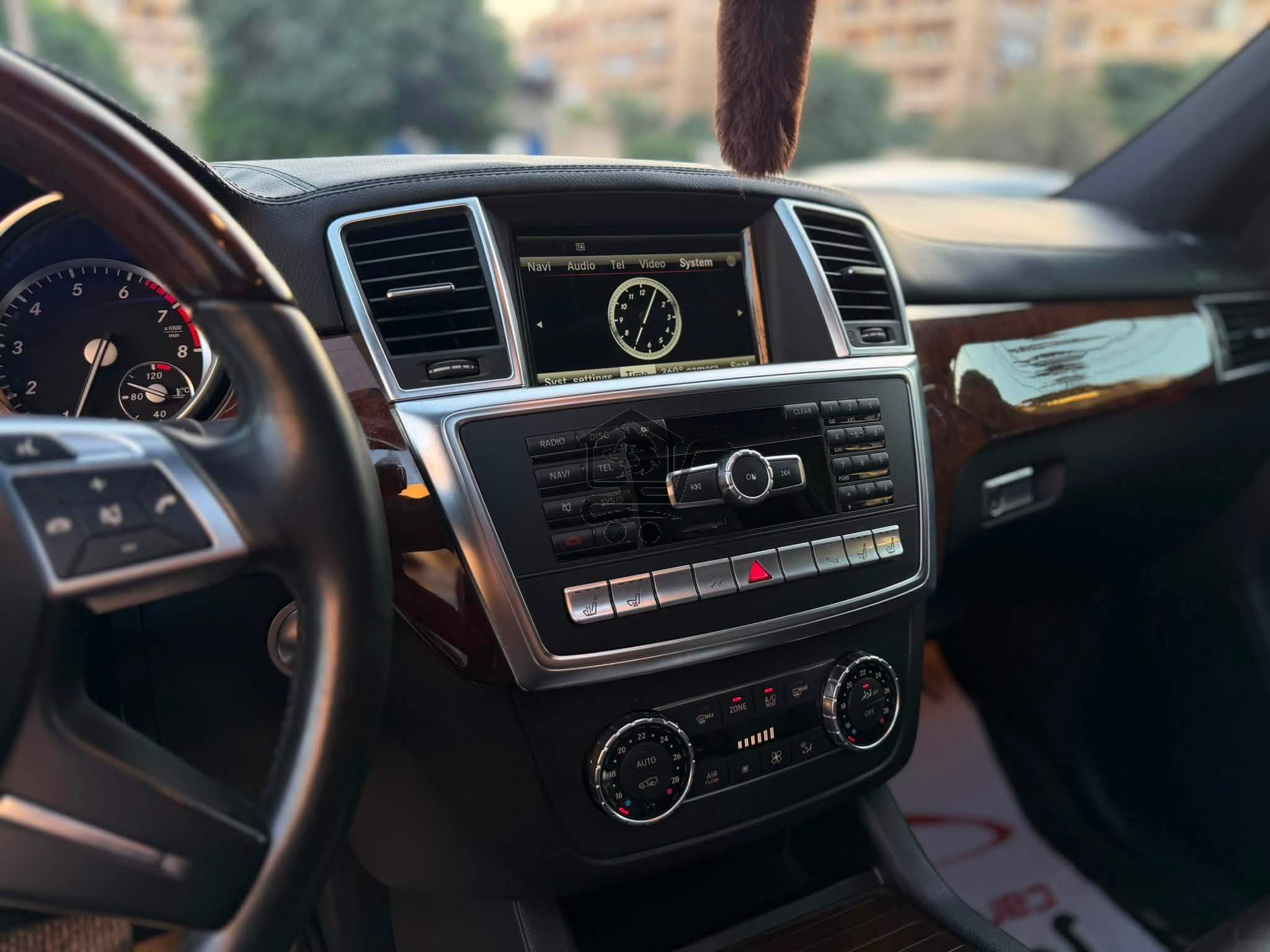Mercedes-Benz GL500 2015 - الصورة 7