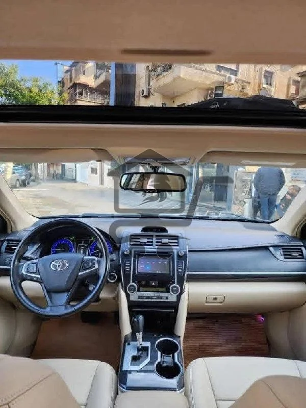 TOYOTA CAMRY 2017 - الصورة 4