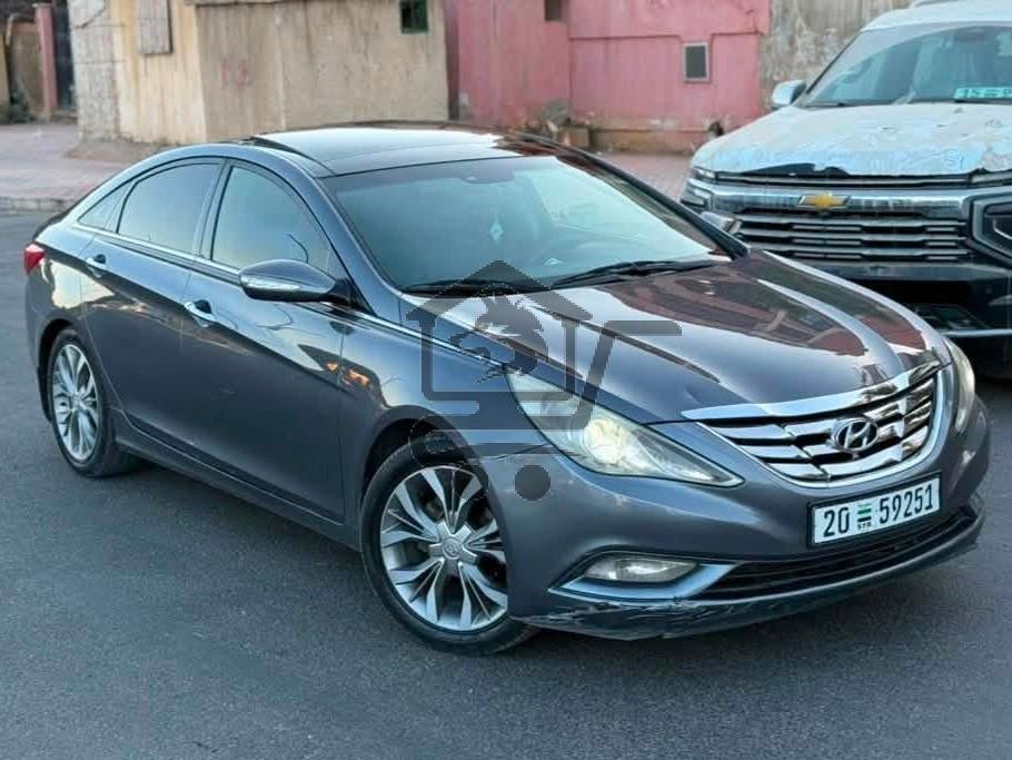 Hyundai Sonata 2011 - الصورة 1