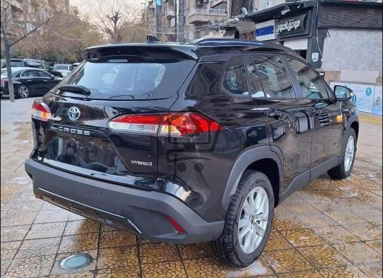 Toyota COROLLA CROSS hybrid - الصورة 4